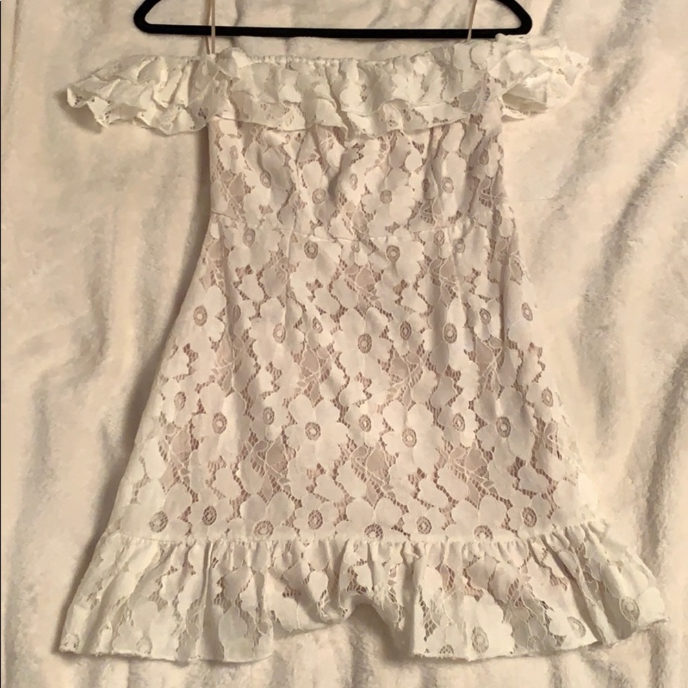 SuperDown White Lace Off-The-Shoulder Mini Dress